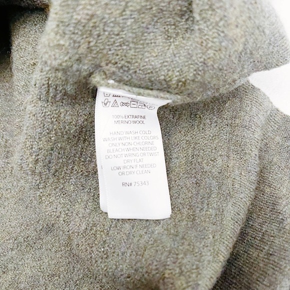Tahari 100% Extrafine Merino Wool Long Sweater SZ S - Picture 5 of 7